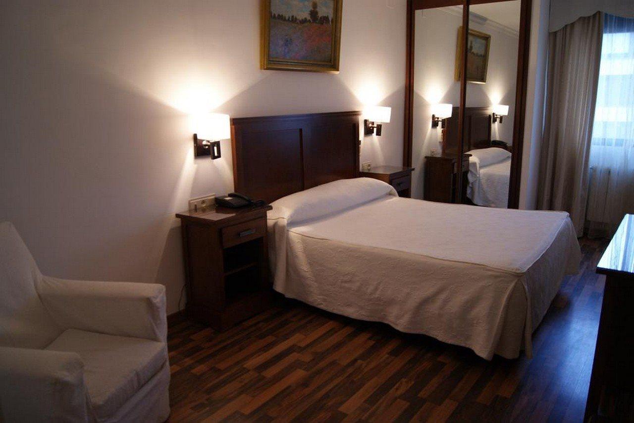 Hotel Mulhacen Γκουαδίξ Εξωτερικό φωτογραφία